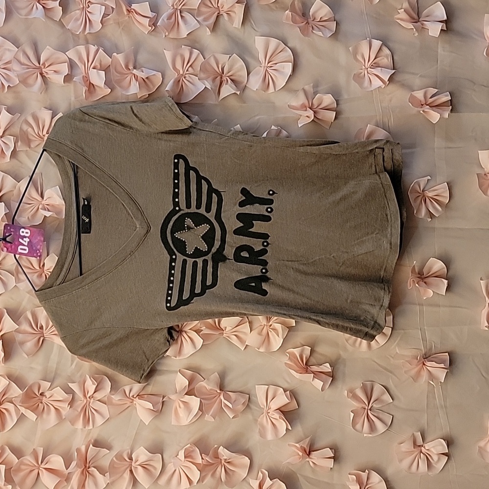 G21 Womens XS Grungy Vibe Army T-Shirt